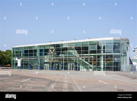 dfds kiel - office & ferry terminal